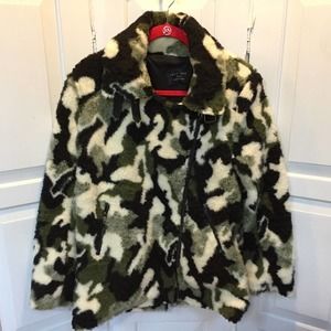 Love Tree Fuzzy Camo Jacket